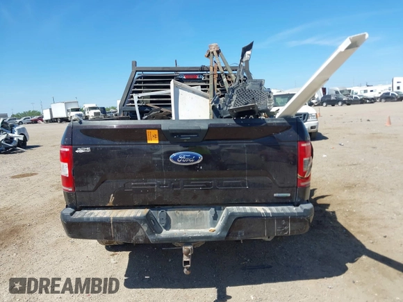 2019 Ford F-150 XL z VIN 1FTEW1CP2KFA14047, wystawiony jako IAAI lot #41777797 z przebiegiem 139 533 mil mil oraz . Historia ofert i sprzedaży dostępna na DreamBid. Obrazek 16.