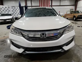 2017 Honda Accord Sedan Sport with VIN 1HGCR2F51HA227948, listed as a Copart auction lot 83462484 with 112,247 mi miles and Salvage Title. Bid and sale history available at carsss.com. Image 5.
