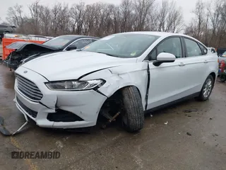2015 Ford Fusion S with VIN 3FA6P0G70FR219905, listed as a IAAI auction lot 41228828 with 62,030 mi miles and . Bid and sale history available at carsss.com. Image 2.
