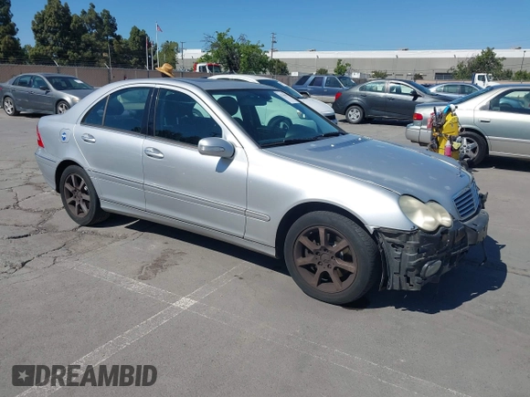 2007 Mercedes-Benz C 280 Luxury с VIN WDBRF54H17A940538, выставлен на аукционе IAAI как лот 42236100 с пробегом 147 781 миль миль и . История ставок и продаж доступна на DreamBid. Изображение 1.