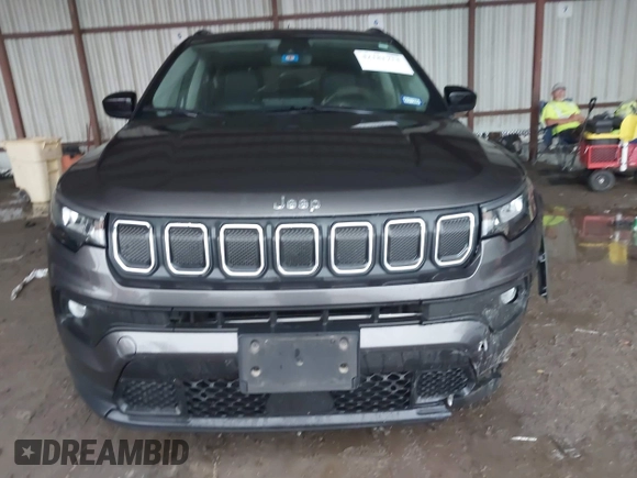 2022 Jeep Compass Latitude with VIN 3C4NJDBB1NT223599, listed as a IAAI auction lot 42181714 with 52,071 mi miles and . Bid and sale history available at DreamBid. Image 12.