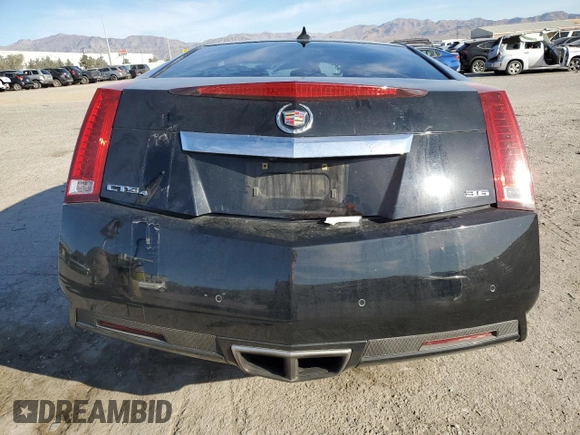 2011 Cadillac CTS Performance z VIN 1G6DL1ED3B0111772, wystawiony jako Copart lot #47886325 z przebiegiem 168 994 mil mil oraz Szkoda całkowita • Salvage title. Historia ofert i sprzedaży dostępna na DreamBid. Obrazek 6.