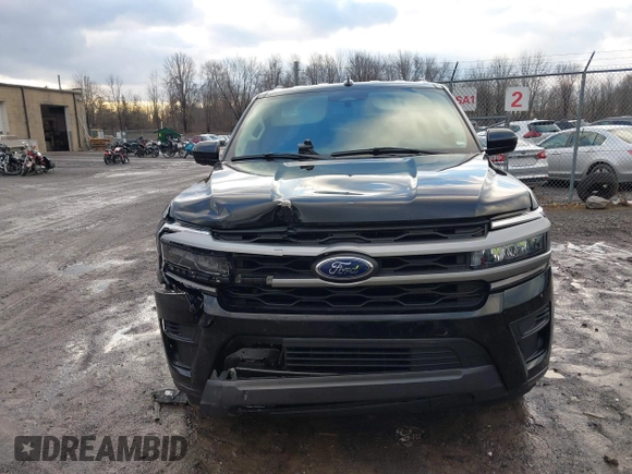 2024 Ford Expedition Max XLT with VIN 1FMJK1H80REA23644, listed as a IAAI auction lot 41113542 with 26,360 mi miles and . Bid and sale history available at DreamBid. Image 13.