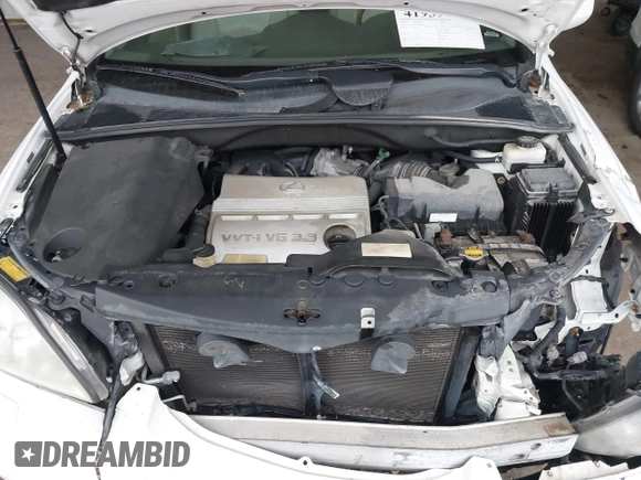 2006 Lexus RX with VIN 2T2GA31U76C046854, listed as a IAAI auction lot 41939704 with 258,368 mi miles. Bid and sale history available at carsss.com. Image 10.
