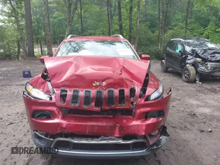 2016 Jeep Cherokee Limited z VIN 1C4PJMDB7GW261423, wystawiony jako IAAI lot #42263018 z przebiegiem 97 605 mil mil oraz . Historia ofert i sprzedaży dostępna na DreamBid. Obrazek 12.