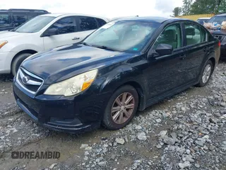 2011 Subaru Legacy Prem z VIN 4S3BMCB60B3248802, wystawiony jako IAAI lot #42250942 z przebiegiem 302 517 mil mil oraz . Historia ofert i sprzedaży dostępna na DreamBid. Obrazek 2.