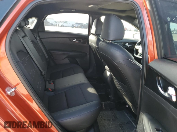 2021 Kia Forte GT-Line z VIN 3KPF34AD0ME388791, wystawiony jako Copart lot #46462945 z przebiegiem 56 346 mil mil oraz Szkoda całkowita • Salvage title. Historia ofert i sprzedaży dostępna na DreamBid. Obrazek 10.