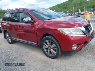 2013 Nissan Pathfinder SV z VIN 5N1AR2MM1DC641760, wystawiony jako IAAI lot #42156769 z przebiegiem 149 850 mil mil oraz . Historia ofert i sprzedaży dostępna na DreamBid. Obrazek 1.