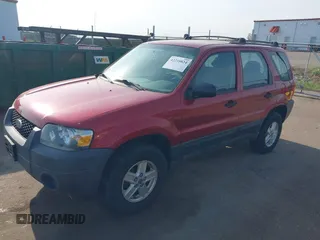 2005 Ford Escape XLS Value with VIN 1FMYU92Z25KA52633, listed as a IAAI auction lot 42210824 with 198,553 mi miles and . Bid and sale history available at DreamBid. Image 2.