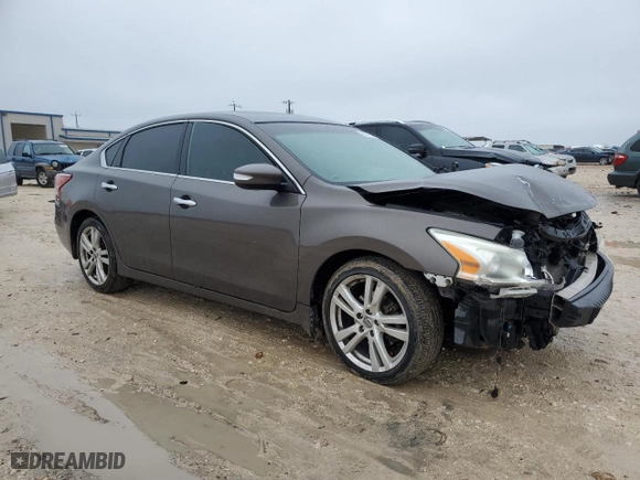 2013 Nissan Altima 3.5 SL with VIN 1N4BL3AP1DN557365, listed as a Copart auction lot 50972475 with 135,703 mi miles and Salvage Title. Bid and sale history available at carsss.com. Image 4.