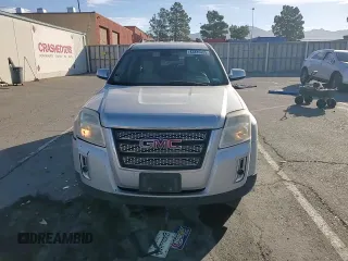 2010 GMC Terrain SLT-2 with VIN 2CTALHEW4A6382697, listed as a Copart auction lot 43835405 with 172,924 mi miles and Salvage Title. Bid and sale history available at carsss.com. Image 12.
