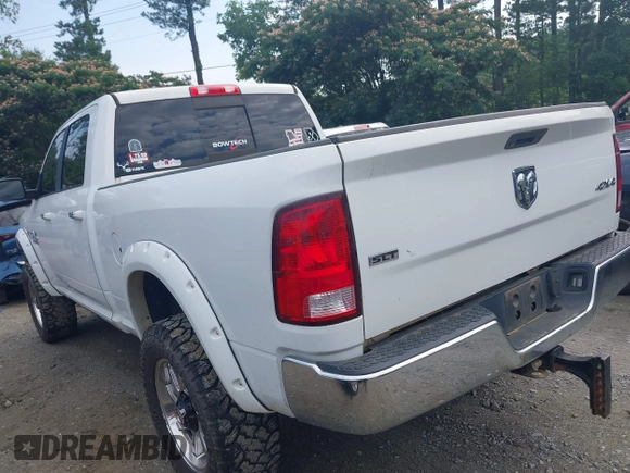 2018 Ram 2500 Big Horn with VIN 3C6UR5DL4JG277571, listed as a IAAI auction lot 42481509 with 154,742 mi miles and . Bid and sale history available at DreamBid. Image 3.