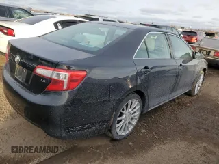 2013 Toyota Camry L with VIN 4T1BF1FK6DU286792, listed as a Copart auction lot 42999995 with 139,185 mi miles and Salvage Title. Bid and sale history available at carsss.com. Image 3.