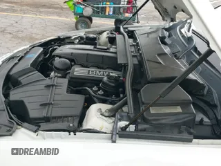 2011 BMW 3 Series 328i xDrive с VIN WBAUU3C59BA541671, выставлен на аукционе IAAI как лот 42725026 с пробегом 125 599 миль миль и . История ставок и продаж доступна на DreamBid. Изображение 19.