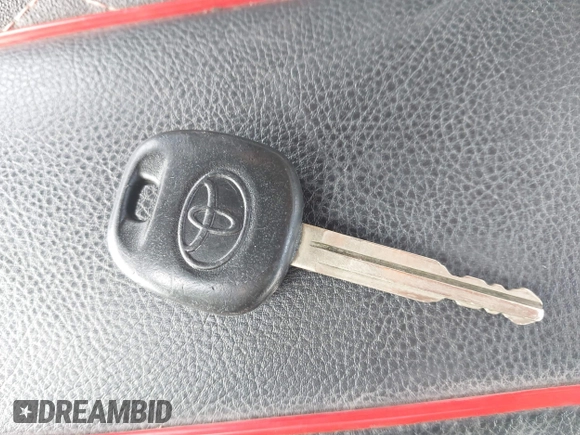 2012 Toyota Sienna SE with VIN 5TDXK3DC5CS264461, listed as a IAAI auction lot 41526874 with 1 mi miles. Bid and sale history available at carsss.com. Image 11.