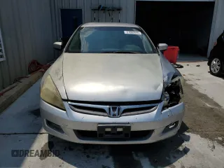 2006 Honda Accord LX SE с VIN 1HGCM56386A132136, выставлен на аукционе Copart как лот 57992695 с пробегом 177 394 миль миль и Списание • Salvage title. История ставок и продаж доступна на DreamBid. Изображение 5.