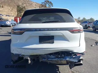2021 Porsche Cayenne z VIN WP1AA2AY2MDA07529, wystawiony jako IAAI lot #41408743 z przebiegiem Nie podano mil oraz . Historia ofert i sprzedaży dostępna na DreamBid. Obrazek 17.