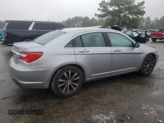 2013 Chrysler 200 Limited with VIN 1C3CCBCG7DN600889, listed as a Copart auction lot 46275575 with 124,263 mi miles and Salvage Title. Bid and sale history available at carsss.com. Image 3.