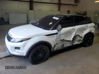 2013 Land Rover Range Rover Evoque Prestige Premium z VIN SALVV2BG4DH813967, wystawiony jako Copart lot #50590615 z przebiegiem 68 964 mil mil oraz Szkoda całkowita • Salvage title. Historia ofert i sprzedaży dostępna na DreamBid. Obrazek 1.