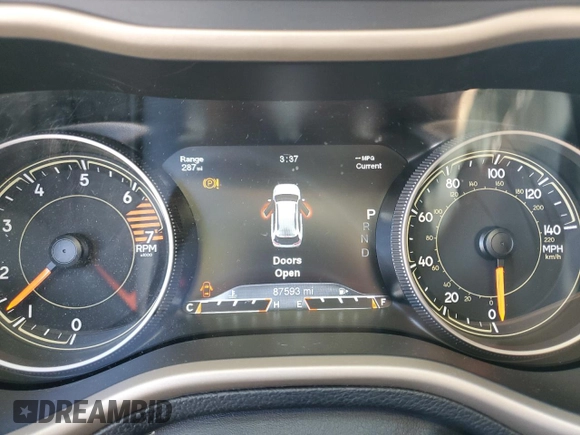 2018 Jeep Cherokee Limited с VIN 1C4PJLDB0JD573676, выставлен на аукционе Copart как лот 87696405 с пробегом 87 593 миль миль и Списание • Salvage title. История ставок и продаж доступна на DreamBid. Изображение 9.