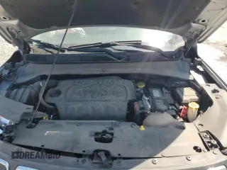 2022 Jeep Compass Latitude with VIN 3C4NJCBB8NT204932, listed as a Copart auction lot 52032755 with 25,330 mi miles and Salvage title. Bid and sale history available at DreamBid. Image 12.