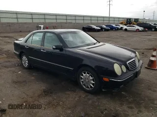 2000 Mercedes-Benz E-Class with VIN WDBJF65J5YB068297, listed as a Copart auction lot 69199004 with 236,751 mi miles and Salvage Title. Bid and sale history available at carsss.com. Image 11.