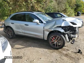 2022 Porsche Macan S с VIN WP1AG2A51NLB24210, выставлен на аукционе Copart как лот 73284664 с пробегом Не указан миль и Чистый • Clean title. История ставок и продаж доступна на DreamBid. Изображение 4.