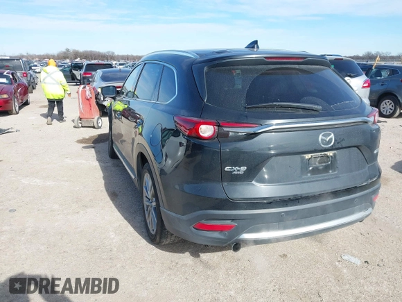 2017 Mazda CX-9 Grand Touring with VIN JM3TCBDYXH0131388, listed as a IAAI auction lot 41252943 with 61,027 mi miles. Bid and sale history available at carsss.com. Image 3.