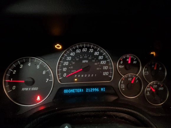 2007 GMC Envoy SLE with VIN 1GKDT13S472106434, listed as a Copart auction lot 43958035 with 212,996 mi miles and Clean Title. Bid and sale history available at carsss.com. Image 9.