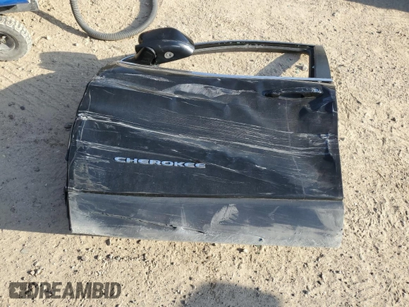 2018 Jeep Cherokee Limited с VIN 1C4PJLDX3JD605726, выставлен на аукционе Copart как лот 53129285 с пробегом 89 505 миль миль и Списание • Salvage title. История ставок и продаж доступна на DreamBid. Изображение 12.