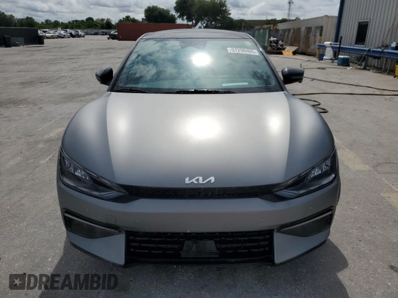 2024 Kia EV6 GT-Line z VIN KNDC44LA6R5202841, wystawiony jako Copart lot #57298405 z przebiegiem 18 mil mil oraz Szkoda całkowita • Salvage title. Historia ofert i sprzedaży dostępna na DreamBid. Obrazek 5.