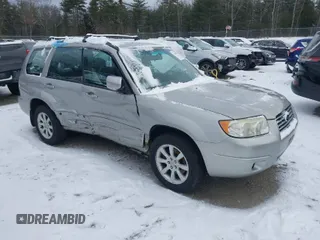 2007 Subaru Forester X w/Premium Pkg with VIN JF1SG65667H712678, listed as a IAAI auction lot 41159930 with 120,996 mi miles. Bid and sale history available at carsss.com. Image 1.