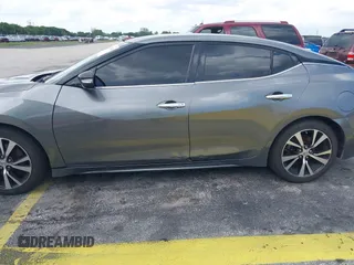 2020 Nissan Maxima SV z VIN 1N4AA6CV6LC373659, wystawiony jako IAAI lot #42347264 z przebiegiem 77 812 mil mil oraz . Historia ofert i sprzedaży dostępna na DreamBid. Obrazek 6.