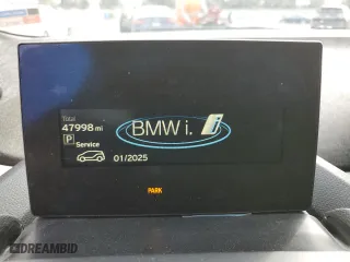 2018 BMW i3 with VIN WBY7Z2C55JVE64933, listed as a Copart auction lot 62085683 with 47,998 mi miles. Bid and sale history available at carsss.com. Image 9.