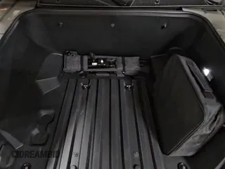 2024 Chevrolet Silverado EV Work Truck с VIN 1GC10UED4RU205916, выставлен на аукционе Copart как лот 44328105 с пробегом 10 235 миль миль и Чистый • Clean title. История ставок и продаж доступна на DreamBid. Изображение 13.