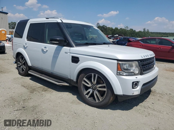 2016 Land Rover LR4 HSE Lux with VIN SALAK2V63GA824983, listed as a Copart auction lot 64110065 with 136,364 mi miles and Clean title. Bid and sale history available at DreamBid. Image 4.