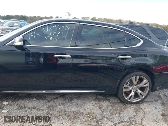 2017 Infiniti Q70 3.7 with VIN JN1BY1PR6HM210363, listed as a IAAI auction lot 41578525 with 111,792 mi miles and . Bid and sale history available at DreamBid. Image 3.