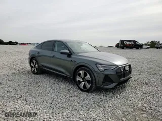2021 Audi e-tron Sportback Prestige with VIN WA13ABGE8MB008083, listed as a Copart auction lot 72904564 with 30,787 mi miles and Non Repairable. Bid and sale history available at carsss.com. Image 14.