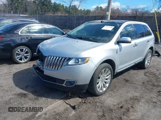 2014 Lincoln MKX with VIN 2LMDJ8JK4EBL10705, listed as a IAAI auction lot 41870228 with 166,527 mi miles and . Bid and sale history available at DreamBid. Image 17.