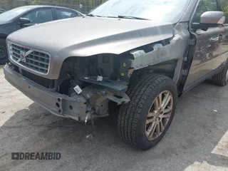 2008 Volvo XC90 I6 with VIN YV4CZ982281470871, listed as a IAAI auction lot 42026386 with 180,936 mi miles. Bid and sale history available at carsss.com. Image 6.