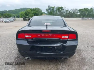 2013 Dodge Charger Police с VIN 2C3CDXAG1DH521921, выставлен на аукционе IAAI как лот 42504902 с пробегом 121 627 миль миль и . История ставок и продаж доступна на DreamBid. Изображение 17.