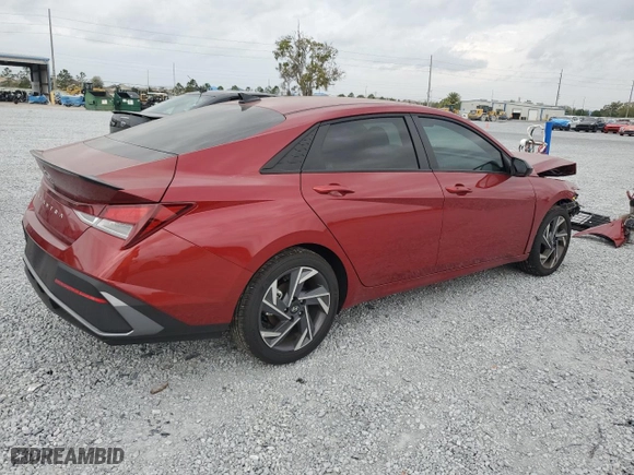2025 Hyundai Elantra SEL Sport with VIN KMHLM4DG5SU896982, listed as a Copart auction lot 47922925 with 2,027 mi miles and Salvage Title. Bid and sale history available at carsss.com. Image 3.