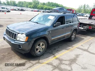 2007 Jeep Grand Cherokee Limited with VIN 1J8HR58227C561149, listed as a IAAI auction lot 42542789 with 250,790 mi miles and . Bid and sale history available at DreamBid. Image 2.