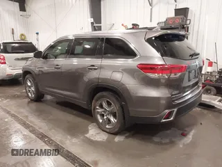 2019 Toyota Highlander Limited z VIN 5TDDZRFH9KS983043, wystawiony jako IAAI lot #42316647 z przebiegiem 111 684 mil mil oraz . Historia ofert i sprzedaży dostępna na DreamBid. Obrazek 3.