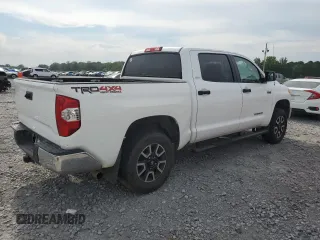 2015 Toyota Tundra SR5 z VIN 5TFDW5F1XFX458366, wystawiony jako Copart lot #59626355 z przebiegiem 350 387 mil mil oraz Czysty tytuł • Clean title. Historia ofert i sprzedaży dostępna na DreamBid. Obrazek 3.