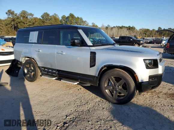 2024 Land Rover Defender X-Dynamic SE with VIN SALE2FEU5R2287683, listed as a Copart auction lot 81938634 with 5,388 mi miles and Salvage title. Bid and sale history available at DreamBid. Image 4.