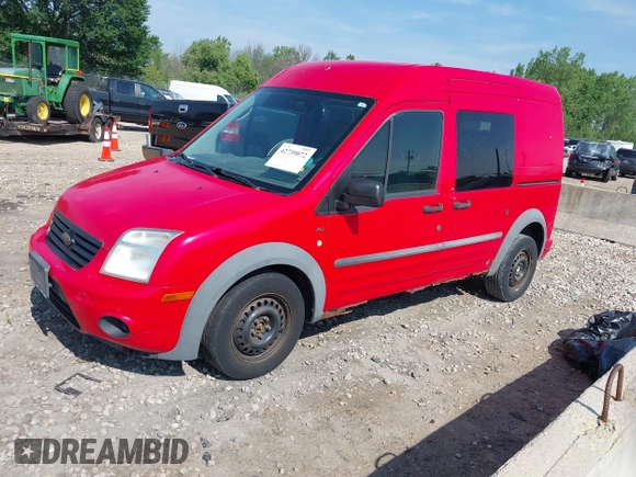 2010 Ford Transit Connect XLT z VIN NM0LS6BN1AT031113, wystawiony jako IAAI lot #42739072 z przebiegiem 231 192 mil mil oraz . Historia ofert i sprzedaży dostępna na DreamBid. Obrazek 2.