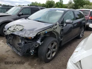 2010 Toyota Venza with VIN 4T3ZK3BB7AU027095, listed as a Copart auction lot 57994215 with 111,197 mi miles and Salvage title. Bid and sale history available at DreamBid. Image 1.