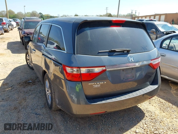 2011 Honda Odyssey EX with VIN 5FNRL5H43BB069014, listed as a IAAI auction lot 41902908 with 182,492 mi miles. Bid and sale history available at carsss.com. Image 3.