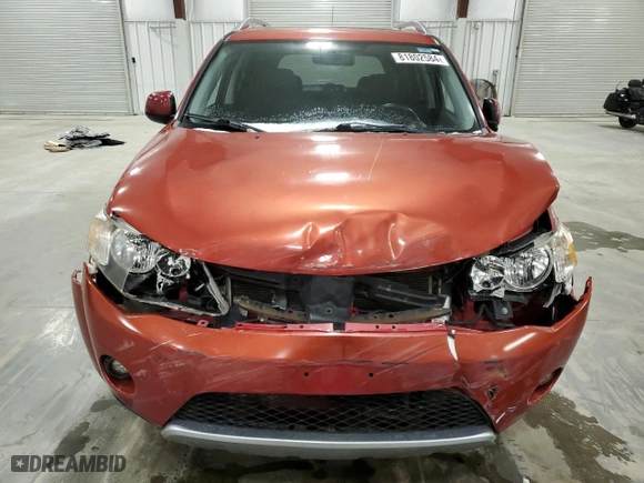 2009 Mitsubishi Outlander SE with VIN JA4LT31W09Z003895, listed as a Copart auction lot 81802584 with 115,964 mi miles and Salvage Title. Bid and sale history available at carsss.com. Image 5.